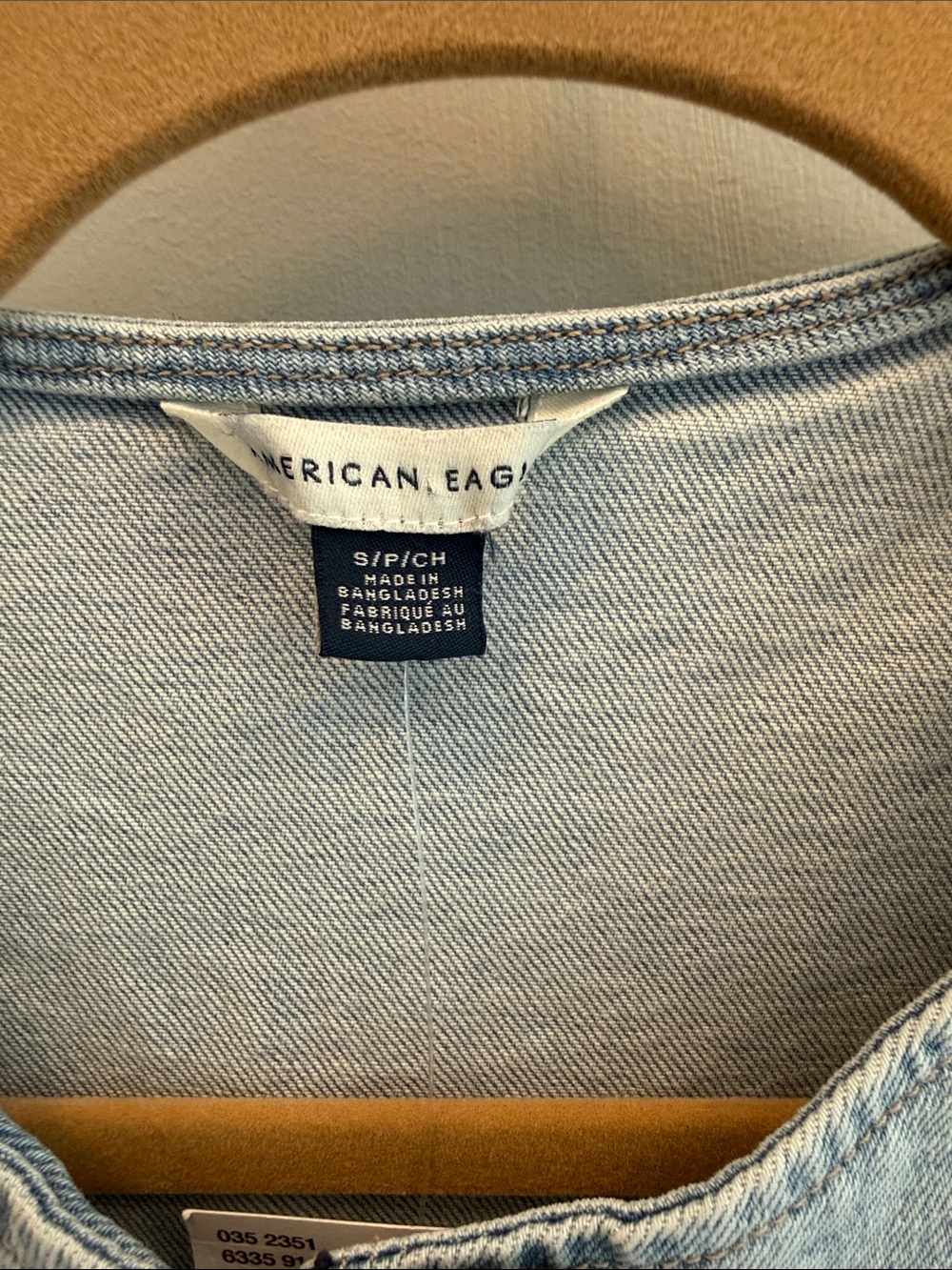 American Eagle Outfitters Light Blue Denim Vest - Picture 2 of 5